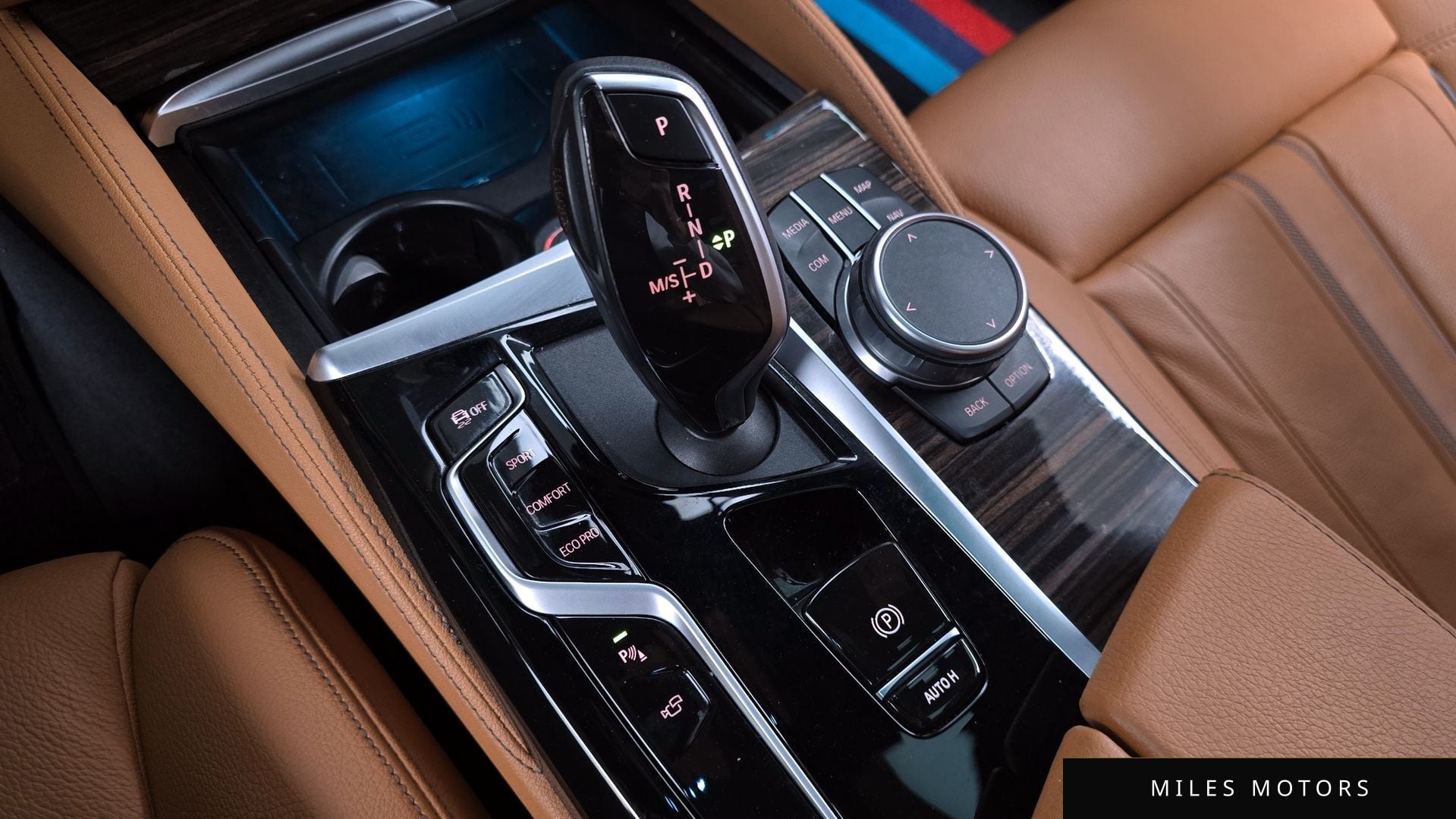 BMW 5 Series (G30) 2021 — миниатюра 12
