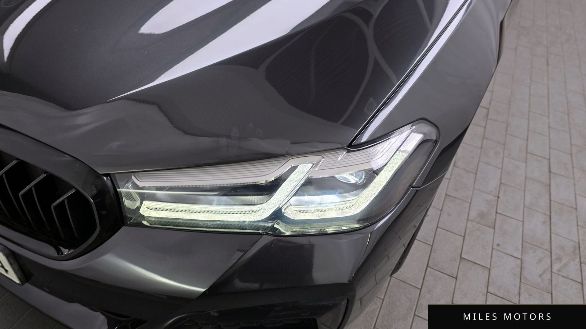 BMW 5 Series (G30) 2021 — миниатюра 8