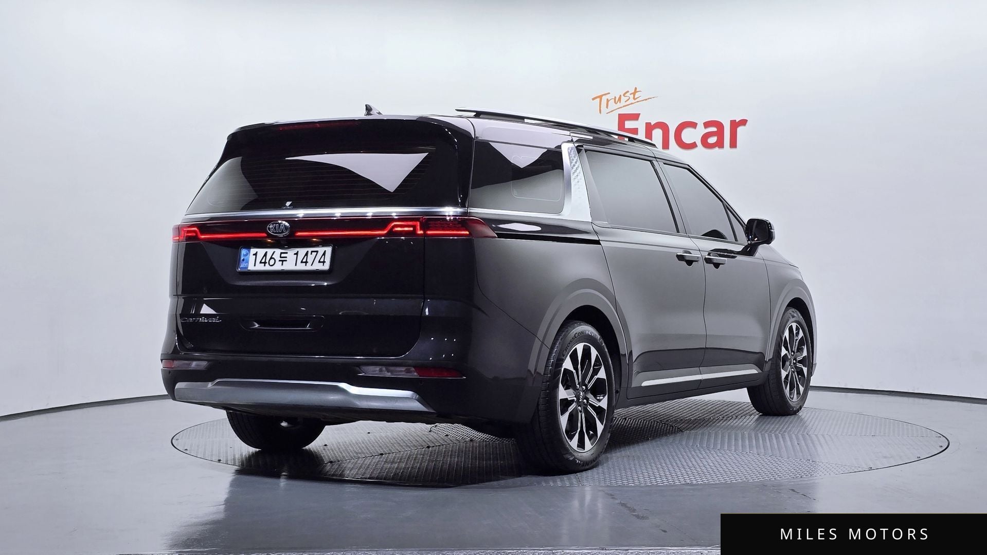 Kia Carnival 2021 — миниатюра 2
