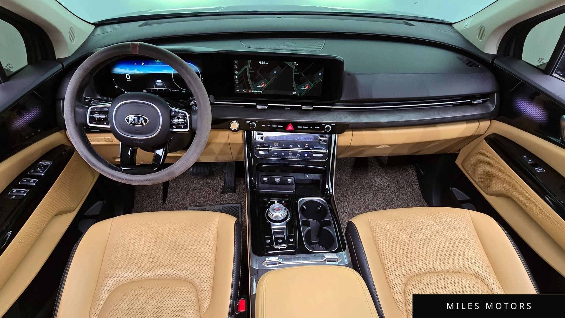 Kia Carnival 2021 — миниатюра 10