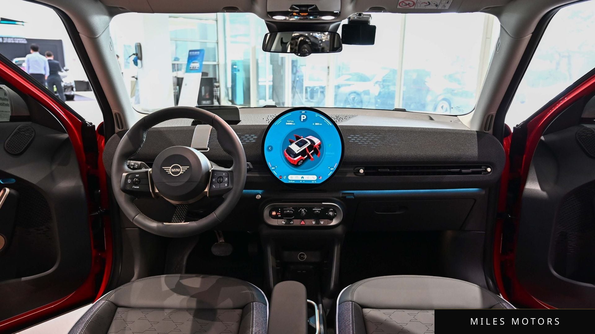 MINI Aceman 2025 — миниатюра 8