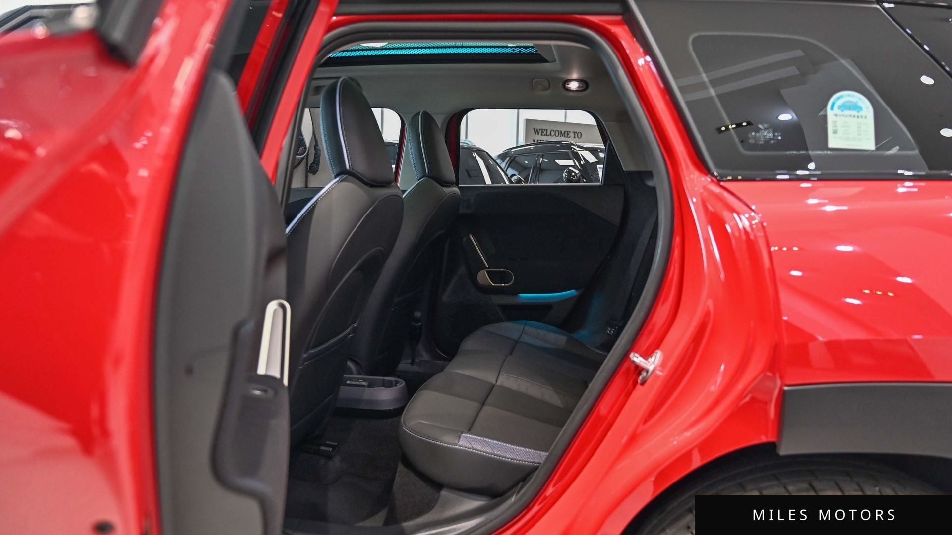 MINI Aceman 2025 — миниатюра 10