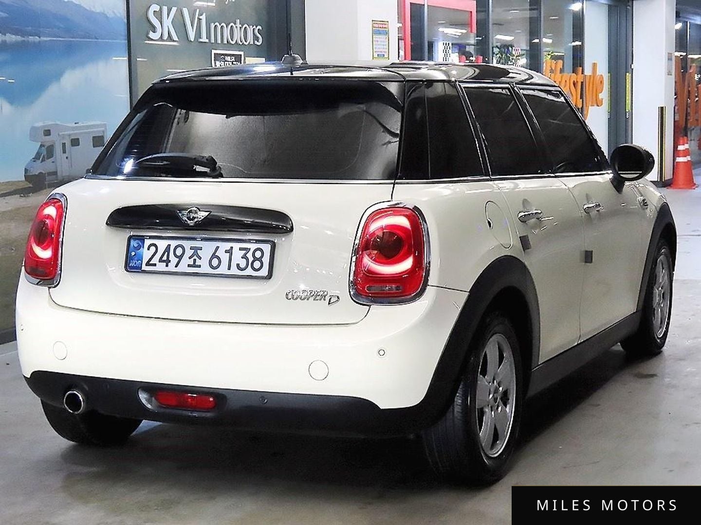 MINI Cooper D 2016 — миниатюра 2