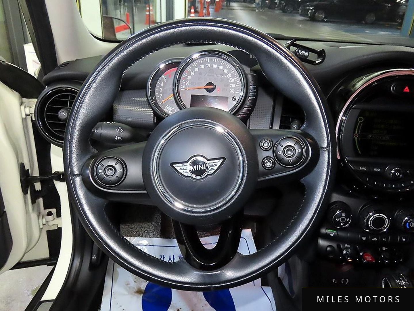 MINI Cooper D 2016 — миниатюра 12