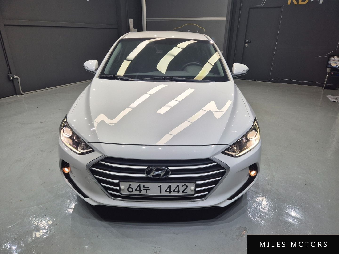 Hyundai AVANTE 2016 — миниатюра 2