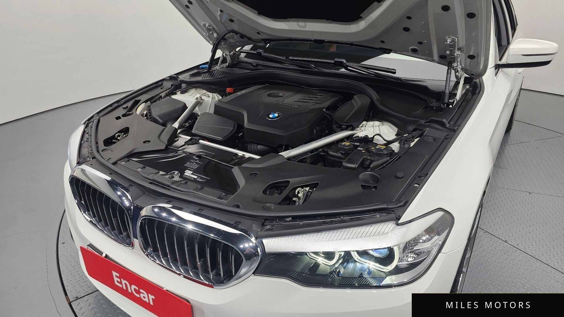 BMW 5 Series (G30) 2020 — миниатюра 6