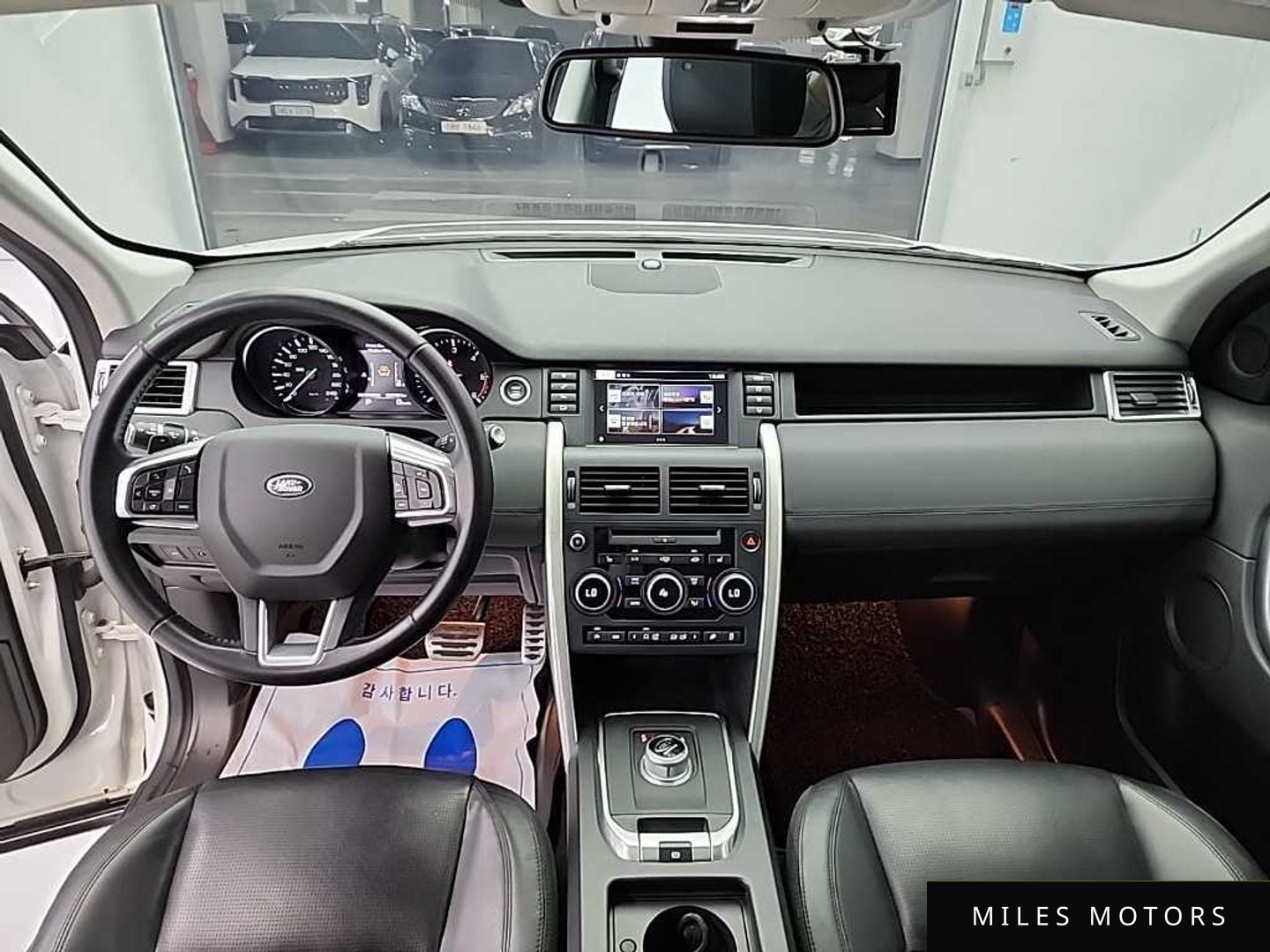 Land Rover Discovery Sport 2016 — миниатюра 7