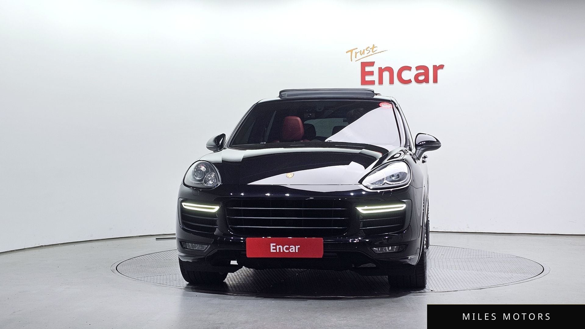 Porsche Cayenne 2017 — миниатюра 3