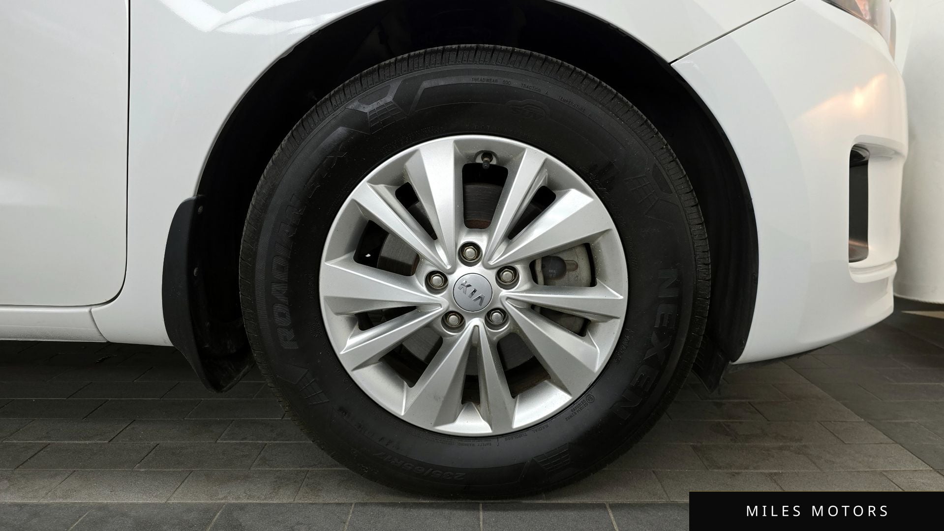 Kia Canival 2016 — миниатюра 7