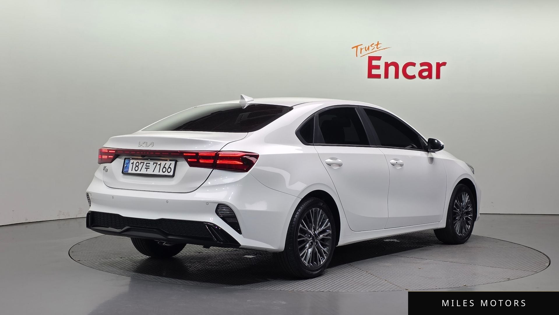 Kia K3 2024 — миниатюра 2
