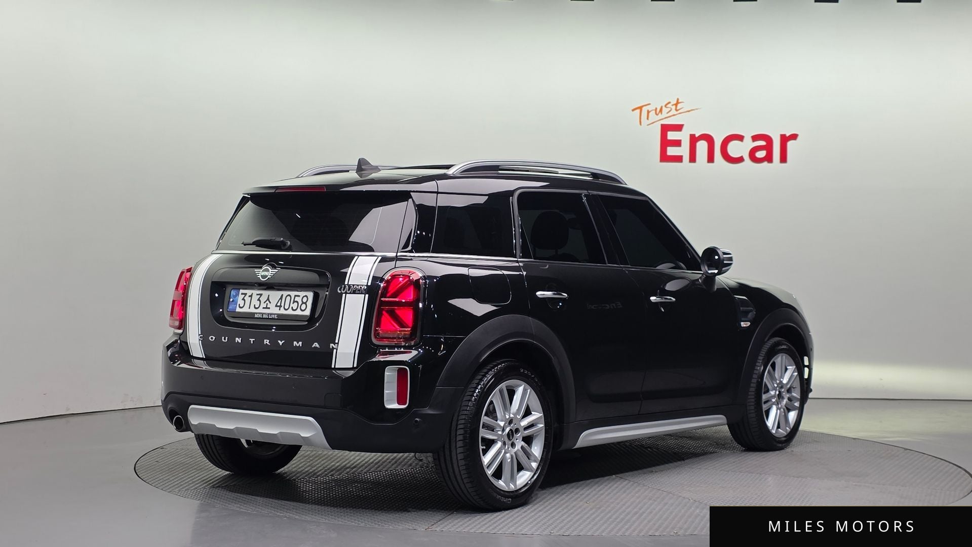 MINI Countryman 2023 — миниатюра 2