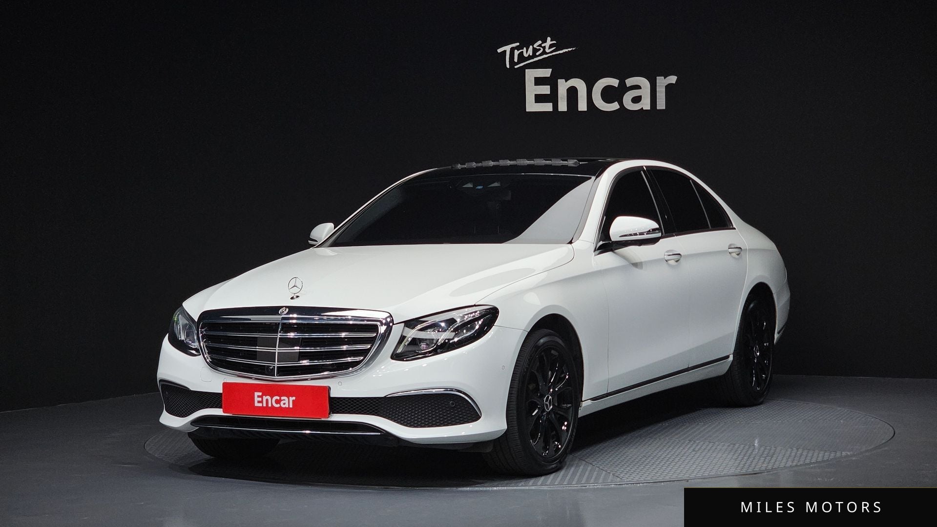Mercedes-Benz E-Class W213 2020 — фото 1 из 12