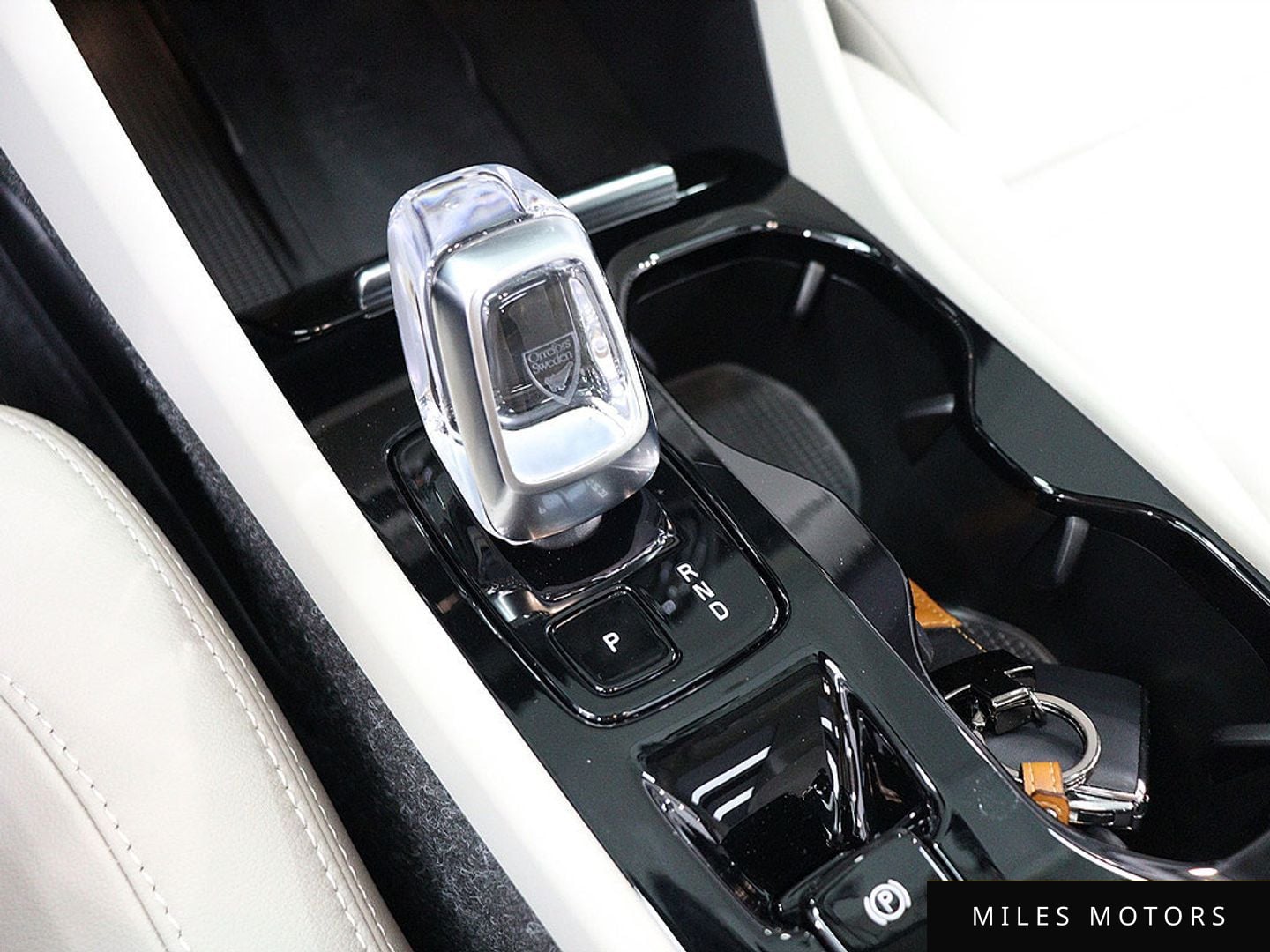 Volvo XC40 2025 — миниатюра 9