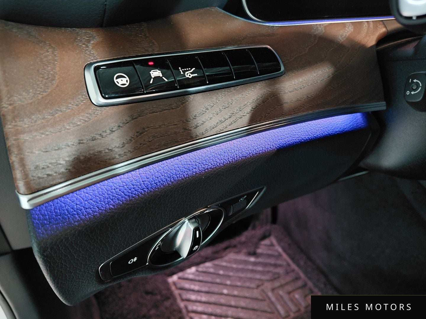 Mercedes-Benz E-Class W213 2020 — миниатюра 12