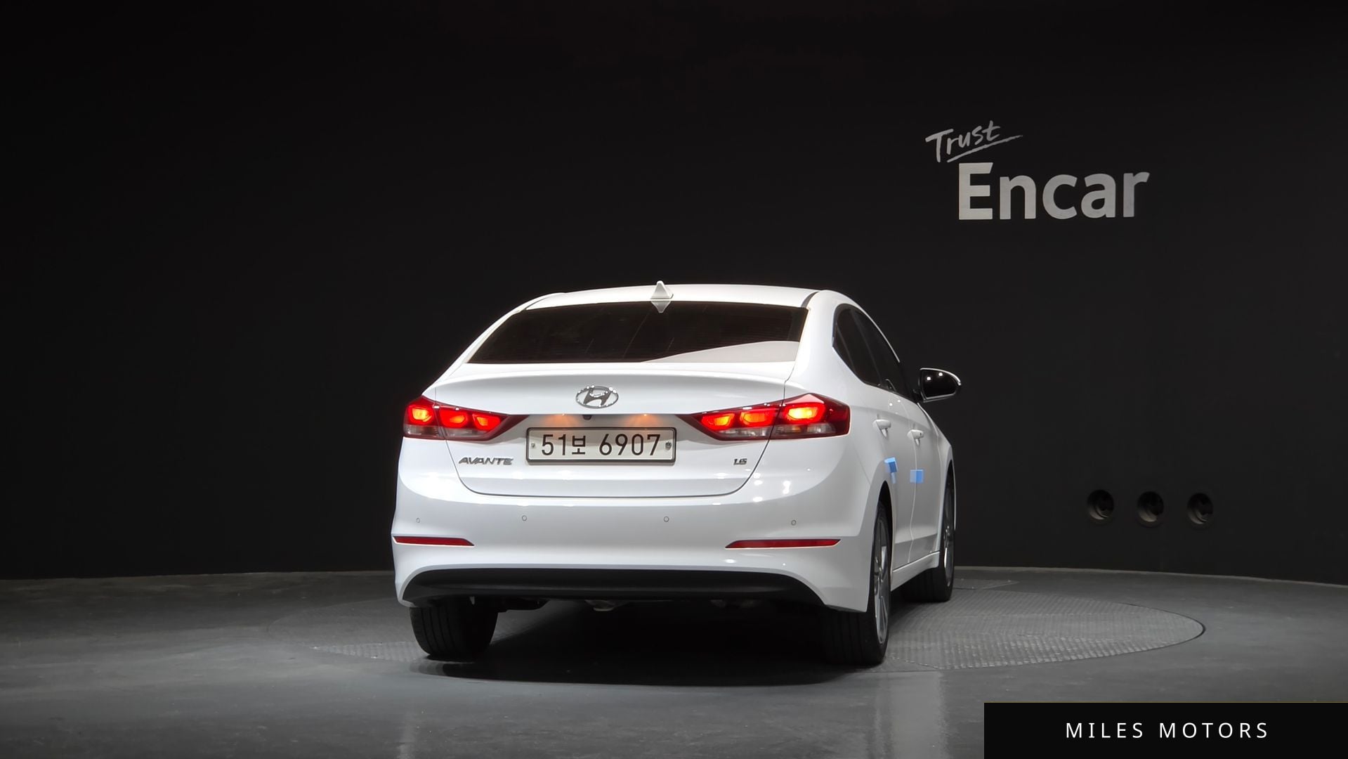 Hyundai AVANTE 2018 — миниатюра 4