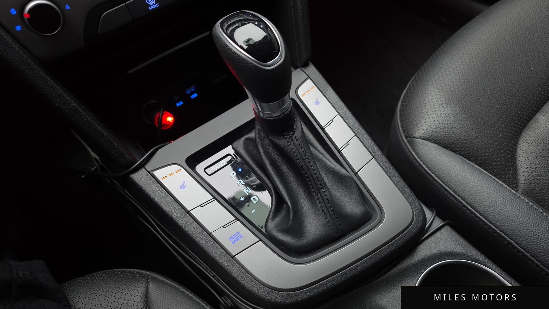 Hyundai AVANTE 2018 — миниатюра 12