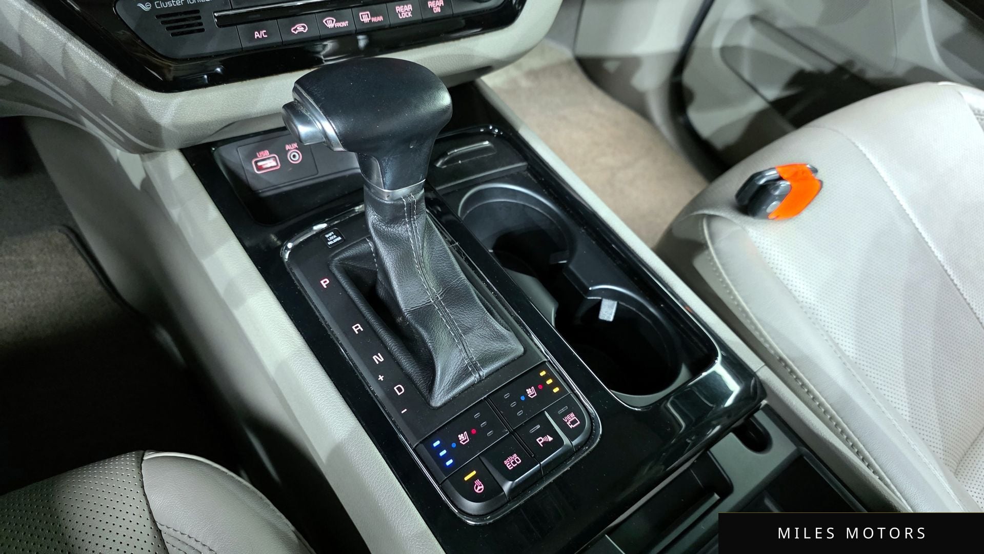 Kia Canival 2018 — миниатюра 12