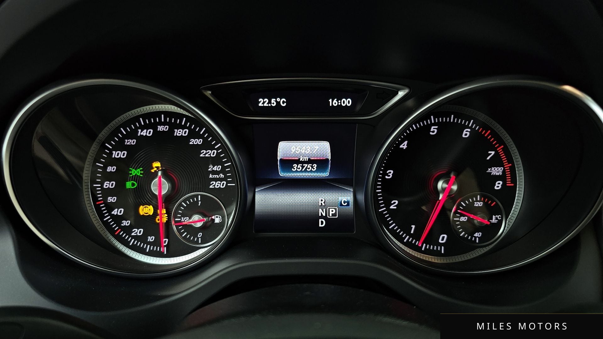 Mercedes-Benz GLA-Class X156 2019 — миниатюра 11