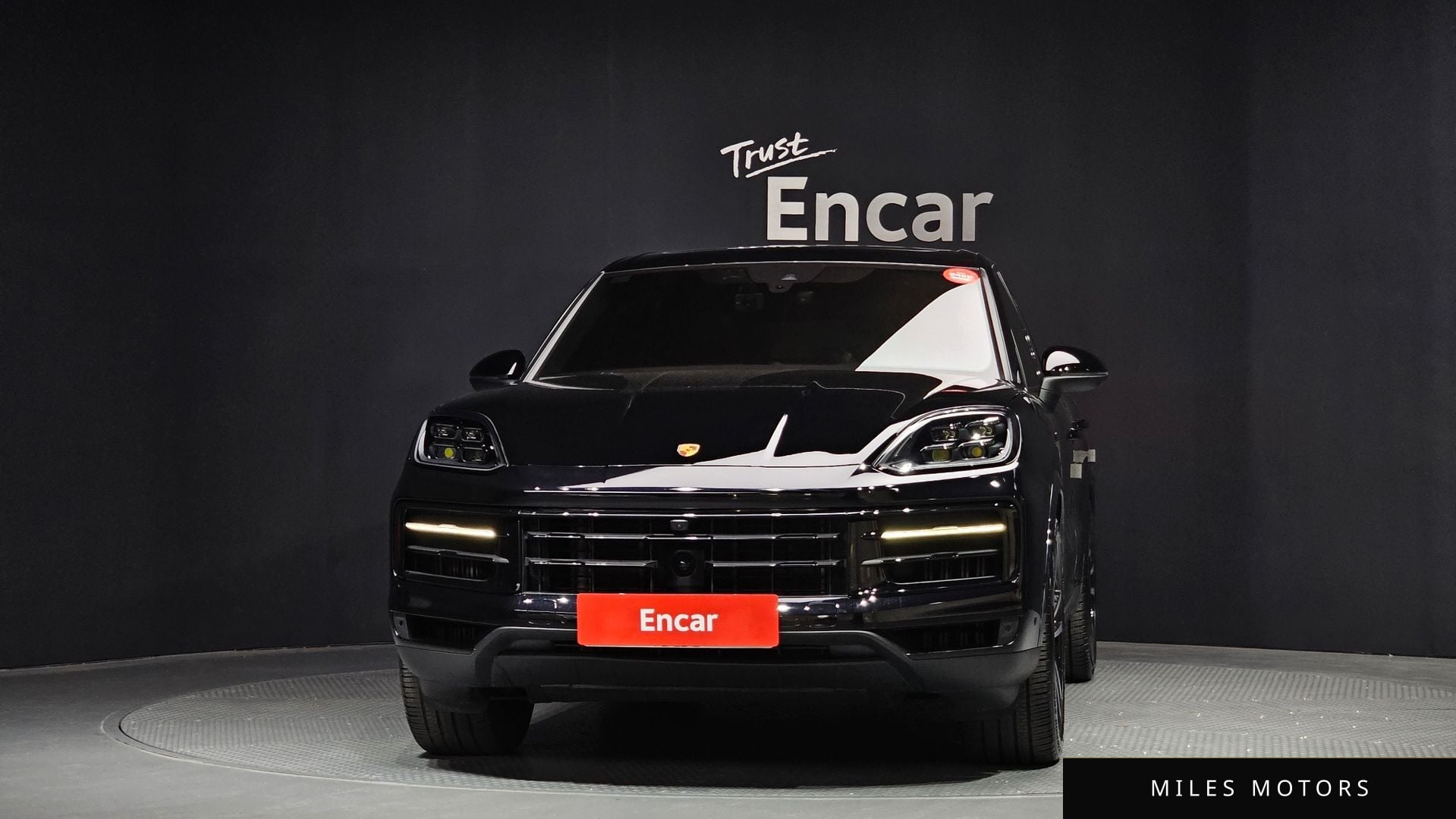 Porsche Cayenne 2024 — миниатюра 3