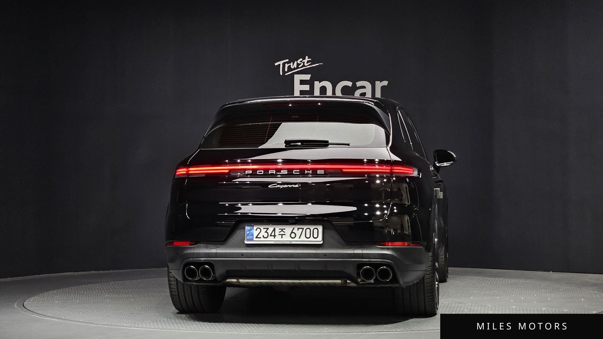 Porsche Cayenne 2024 — миниатюра 4