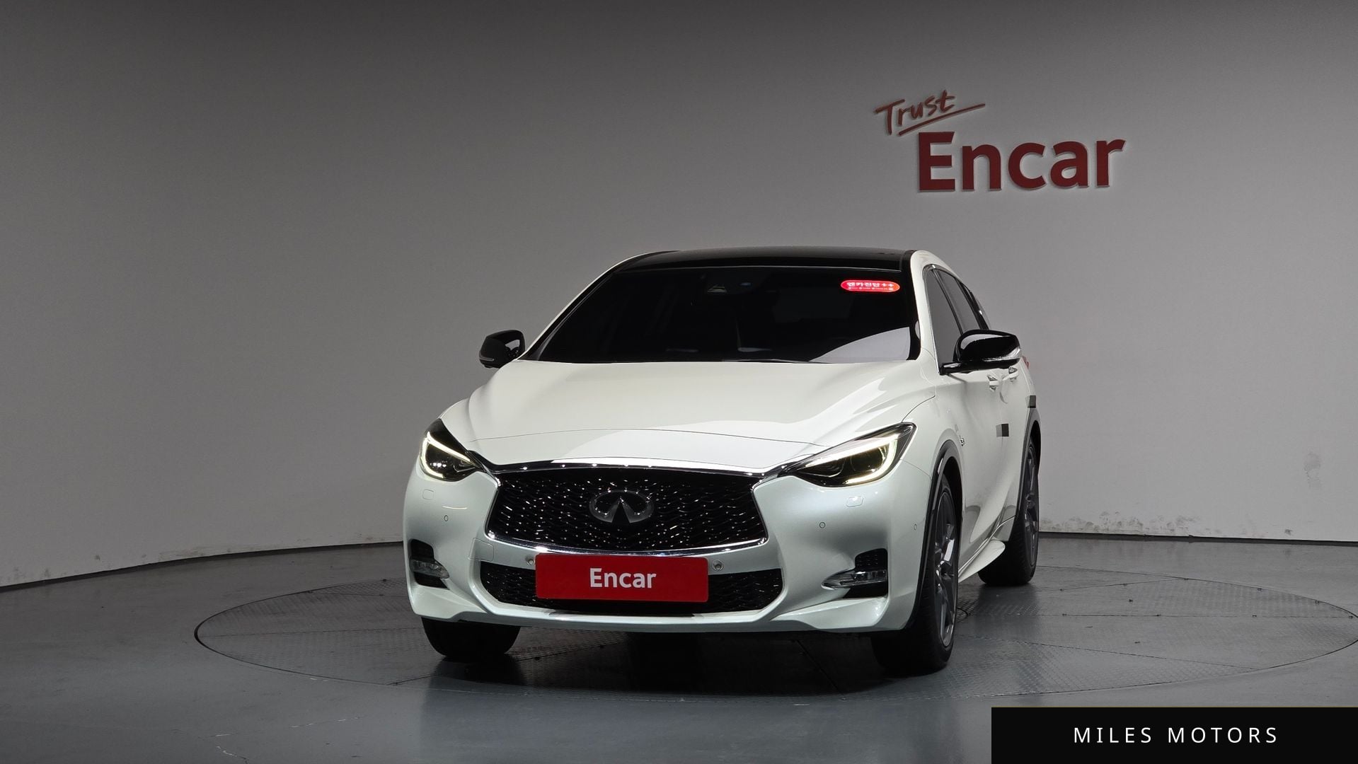 Infiniti Q30 2017 — миниатюра 2