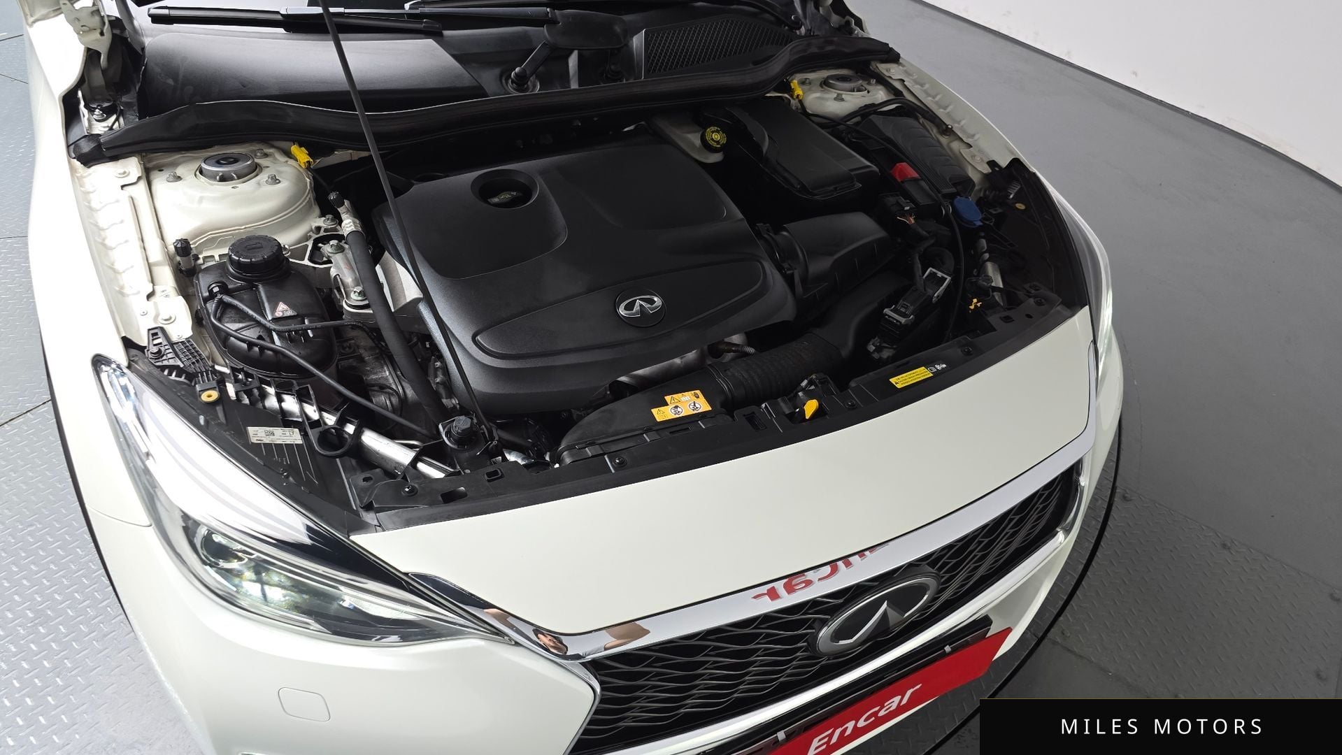 Infiniti Q30 2017 — миниатюра 5