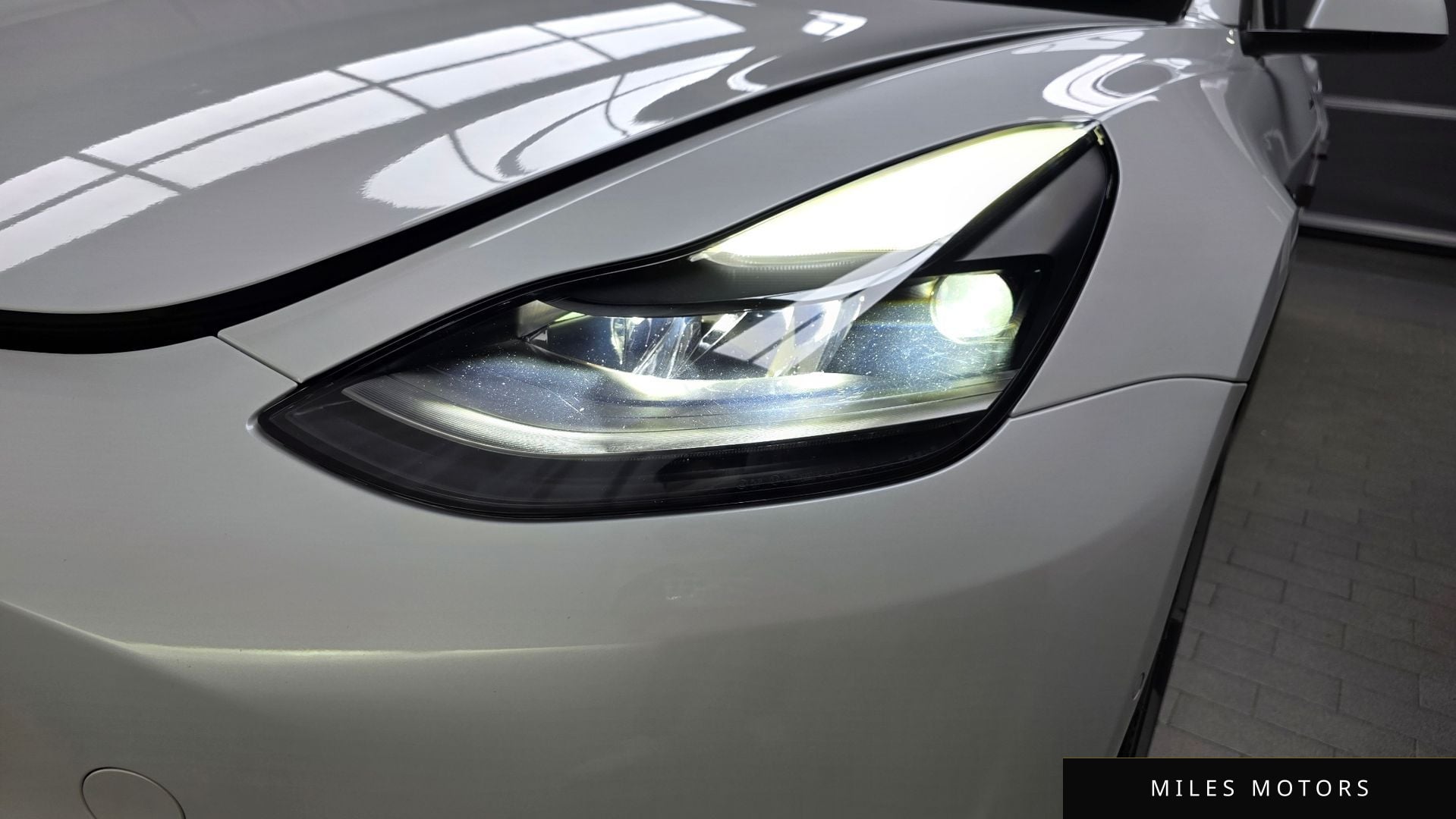 Tesla Model 3 2022 — миниатюра 8