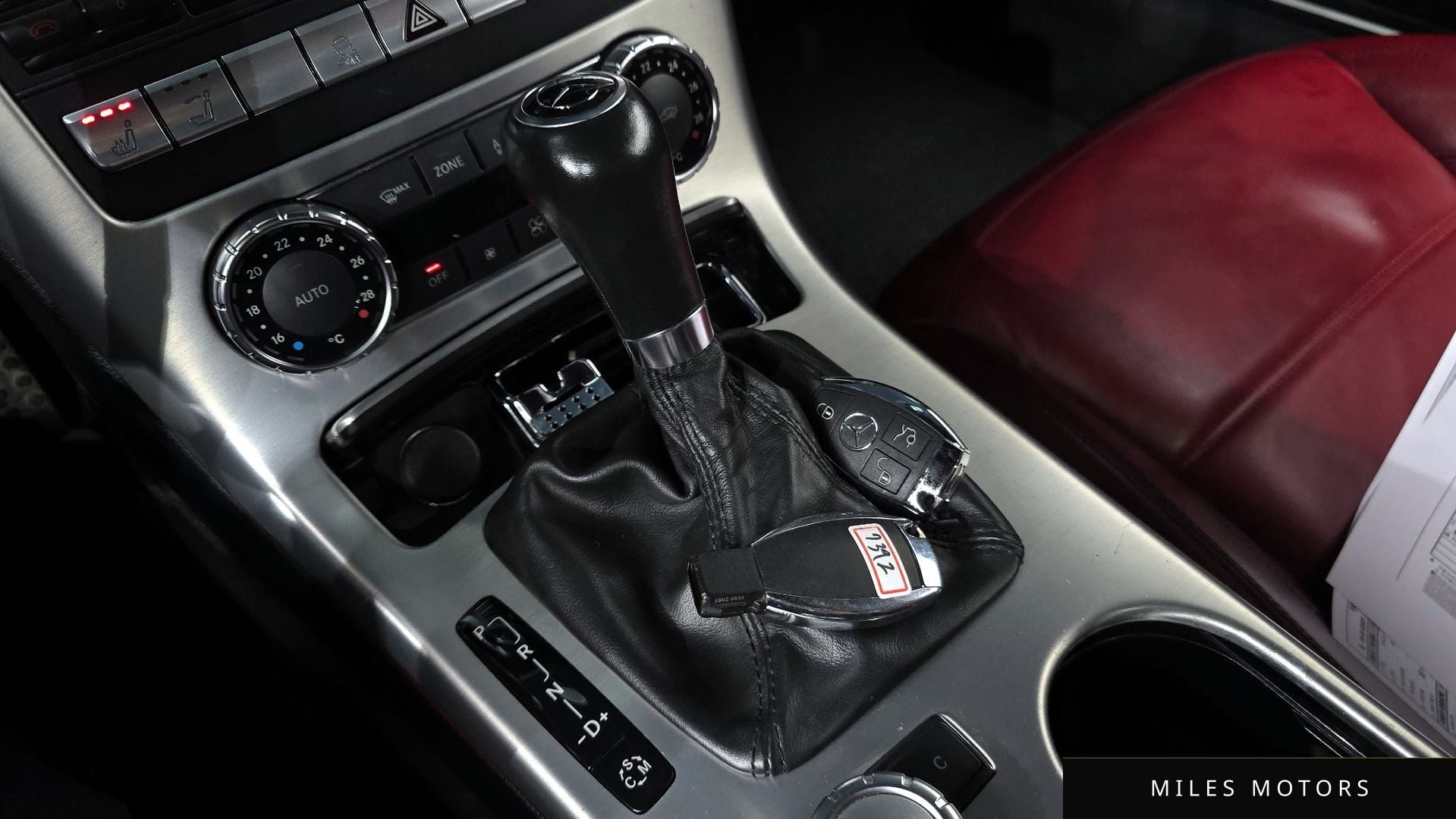 Mercedes-Benz SLK-Class 2012 — миниатюра 9