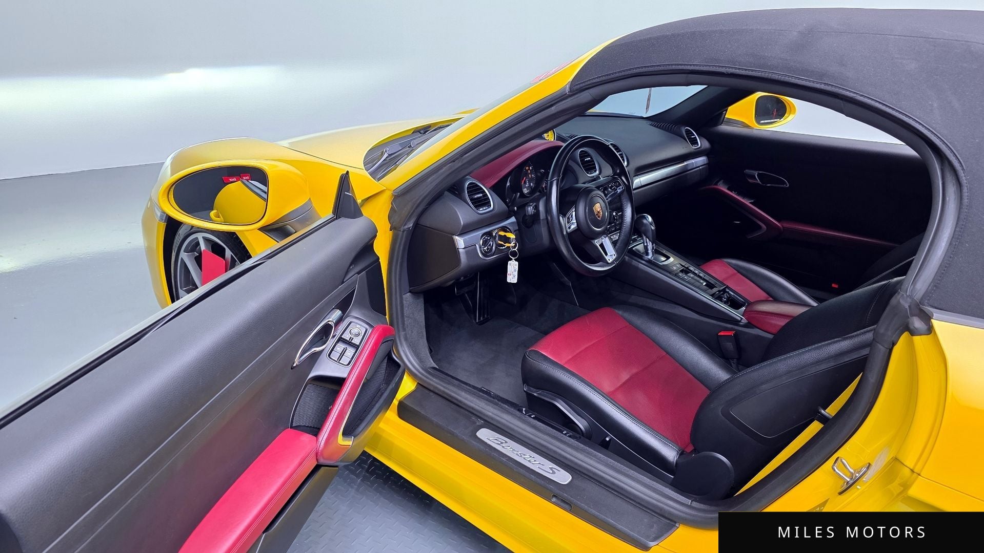 Porsche 718 2017 — миниатюра 10