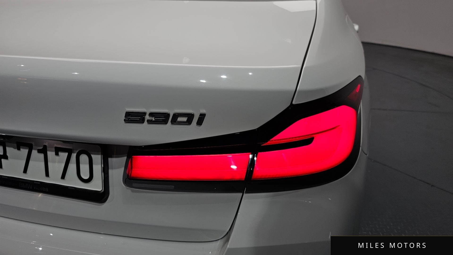 BMW 5 Series (G30) 2022 — миниатюра 8