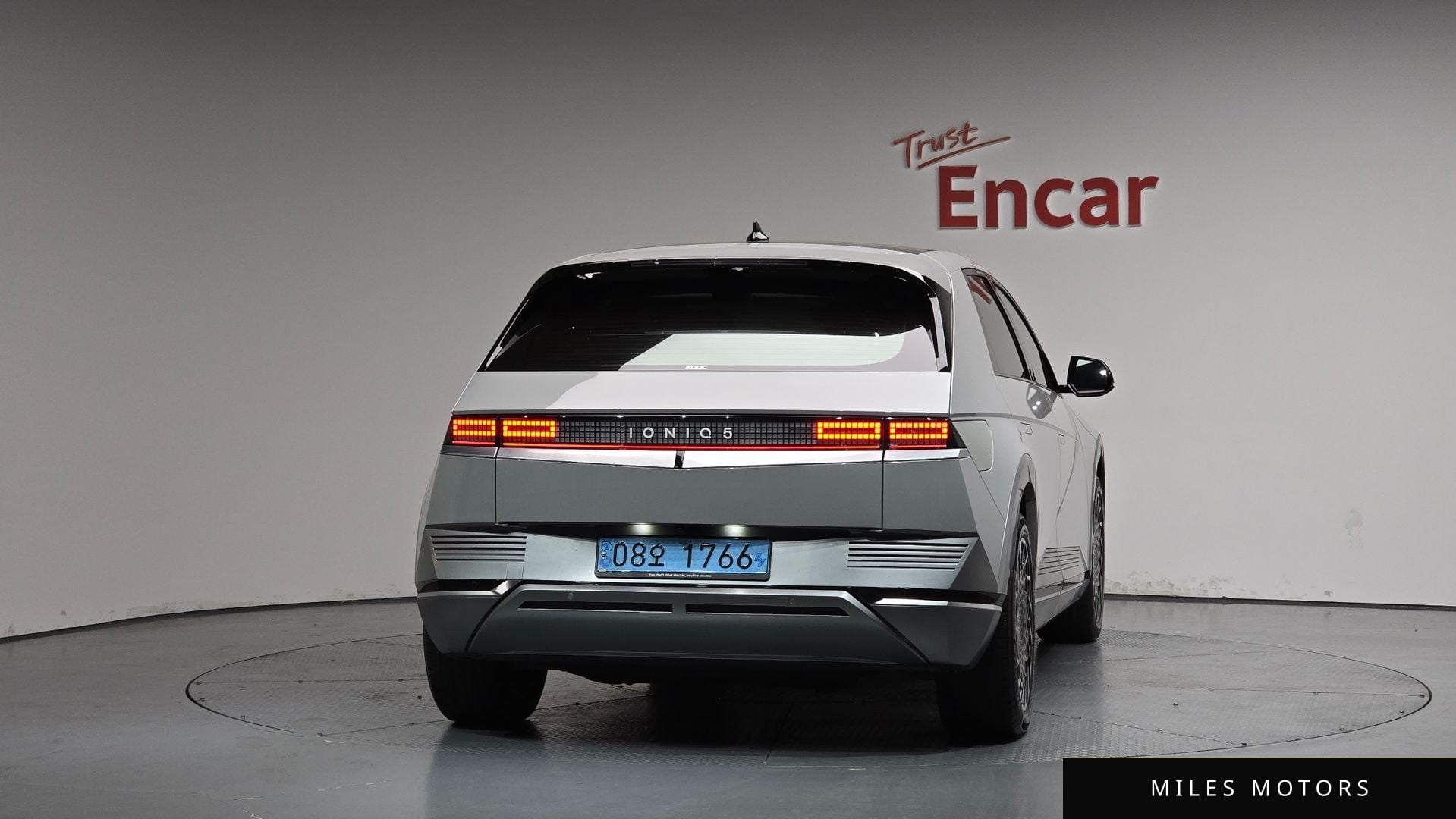 Hyundai Ioniq5 2022 — миниатюра 3