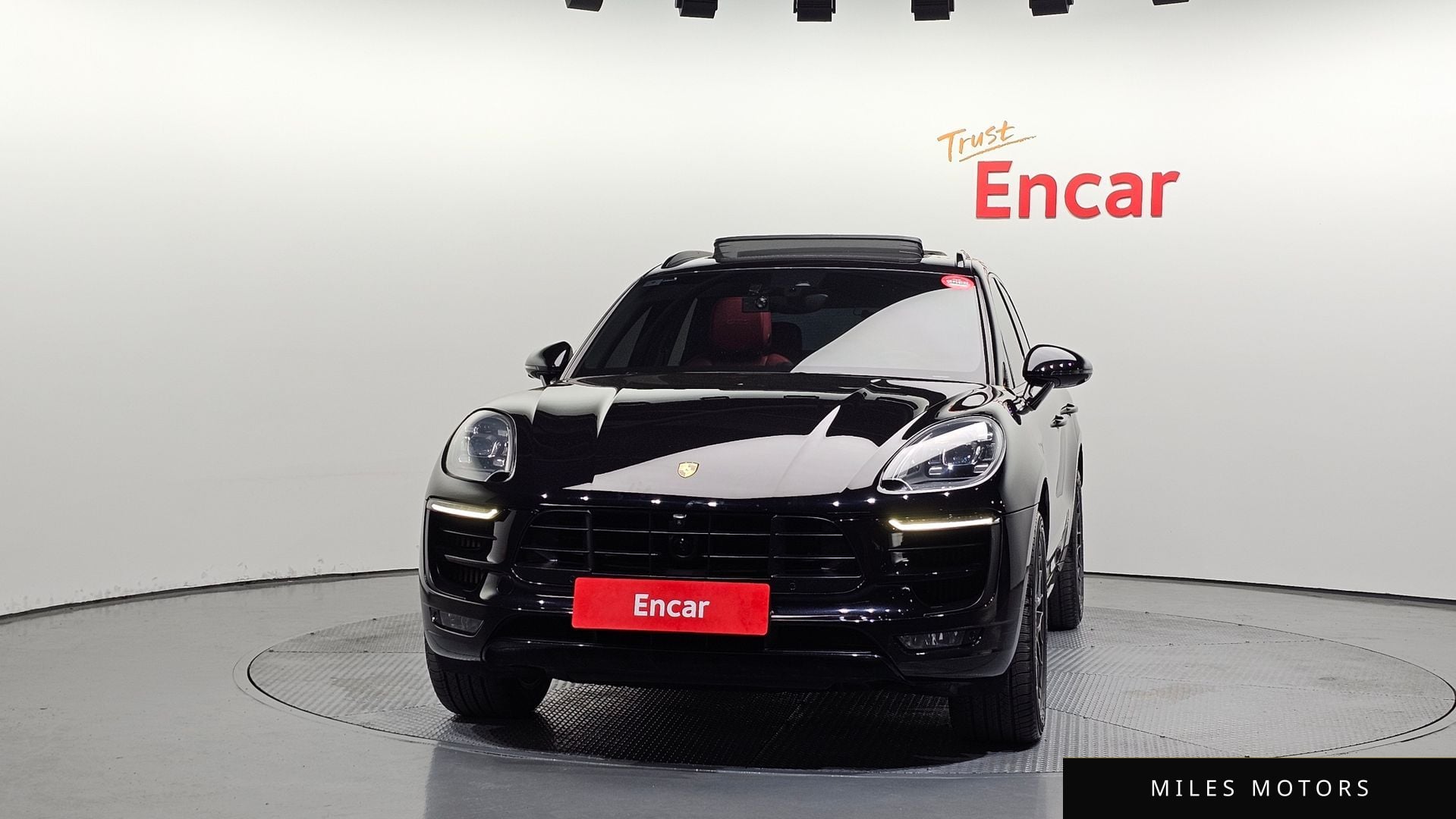 Porsche Macan 2017 — миниатюра 3