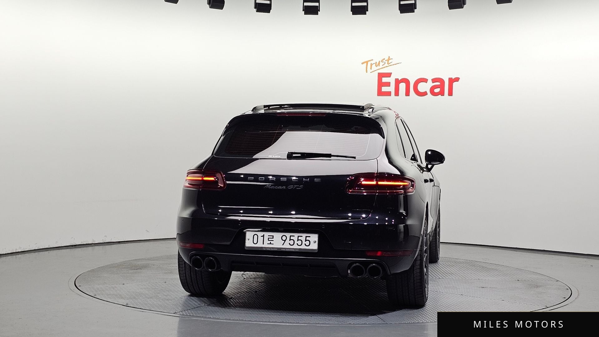 Porsche Macan 2017 — миниатюра 4