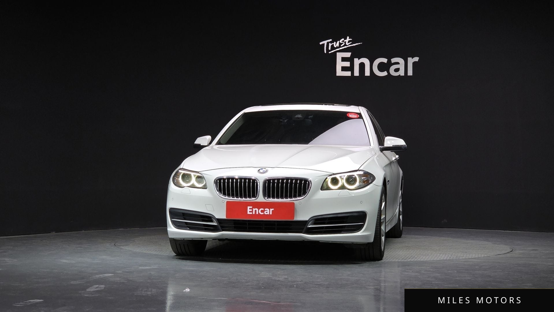 BMW 5 Series (F10) 2014 — миниатюра 3