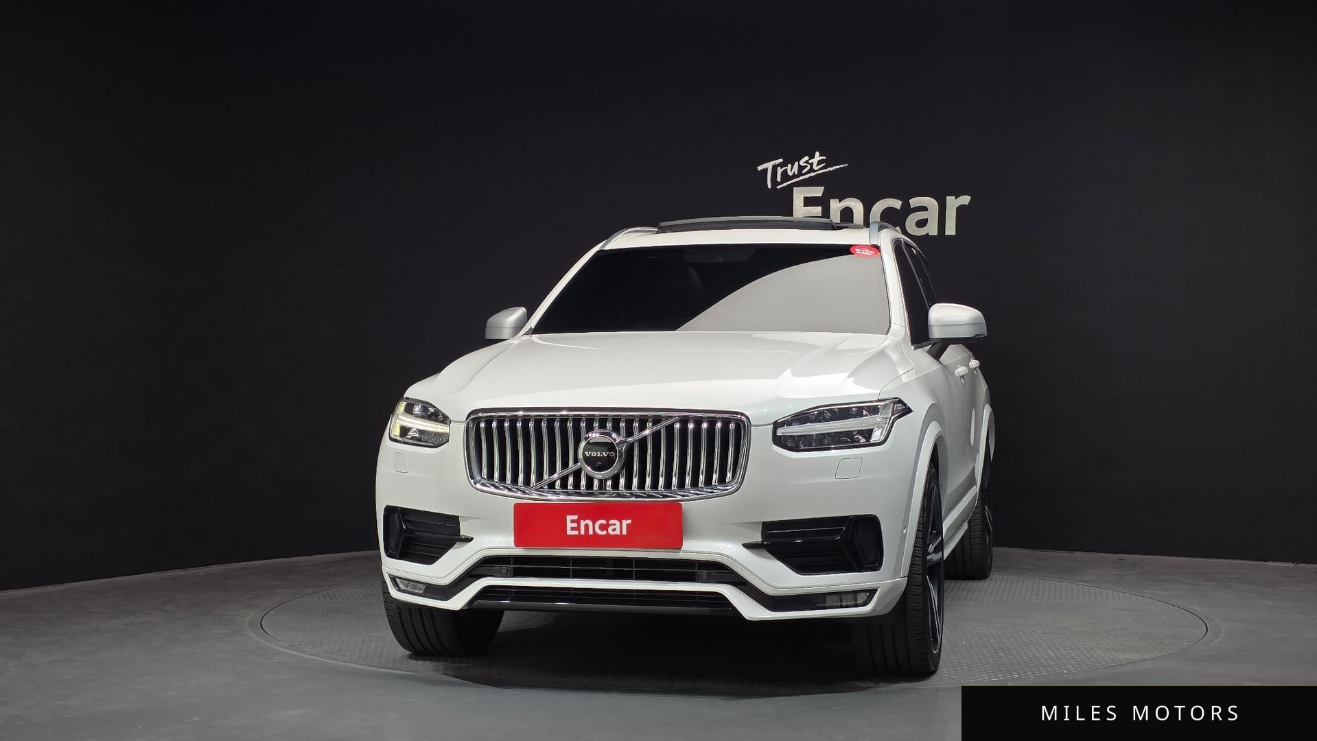 Volvo XC90 2017 — миниатюра 3