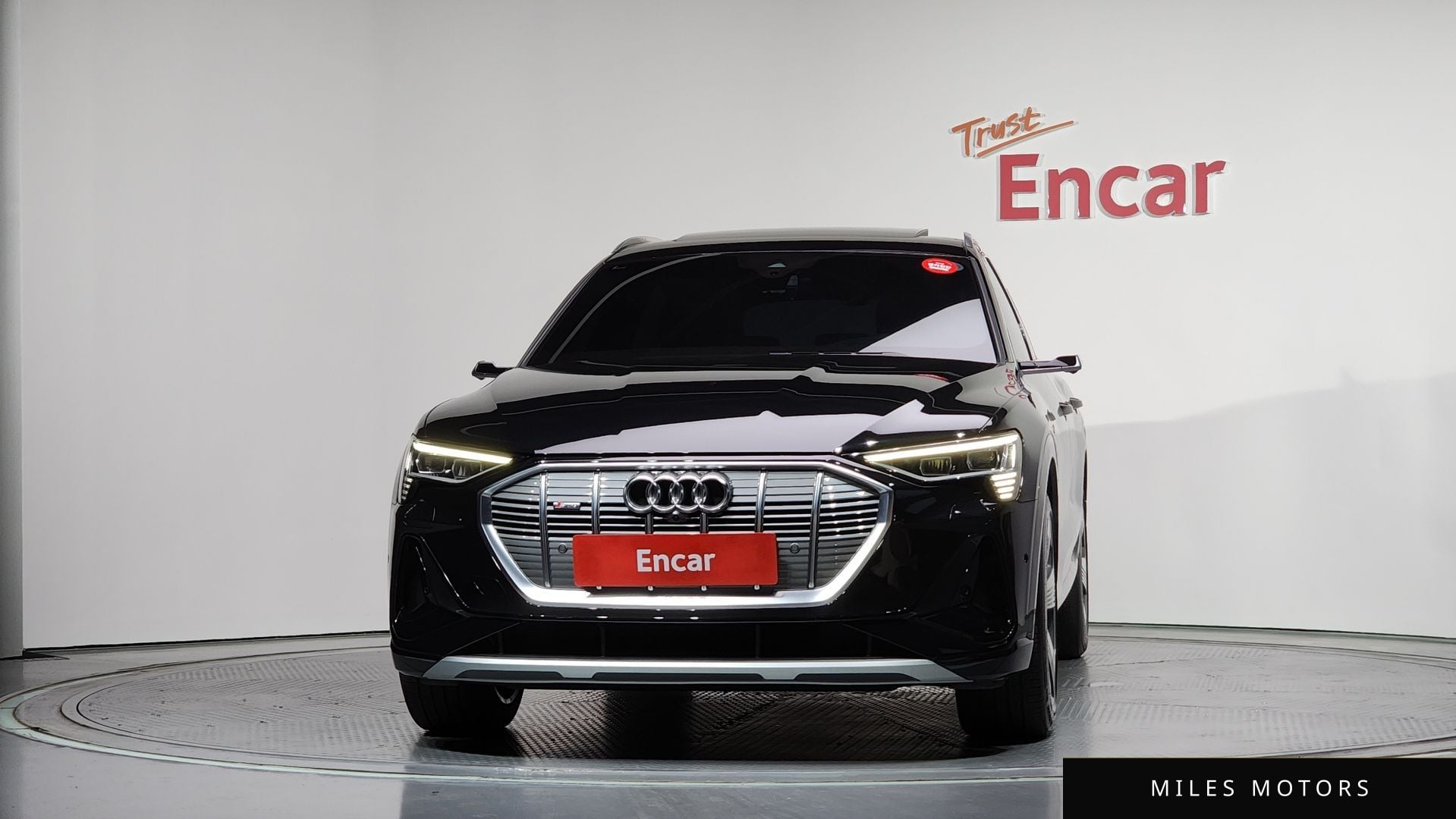 Audi e-tron 2022 — миниатюра 3