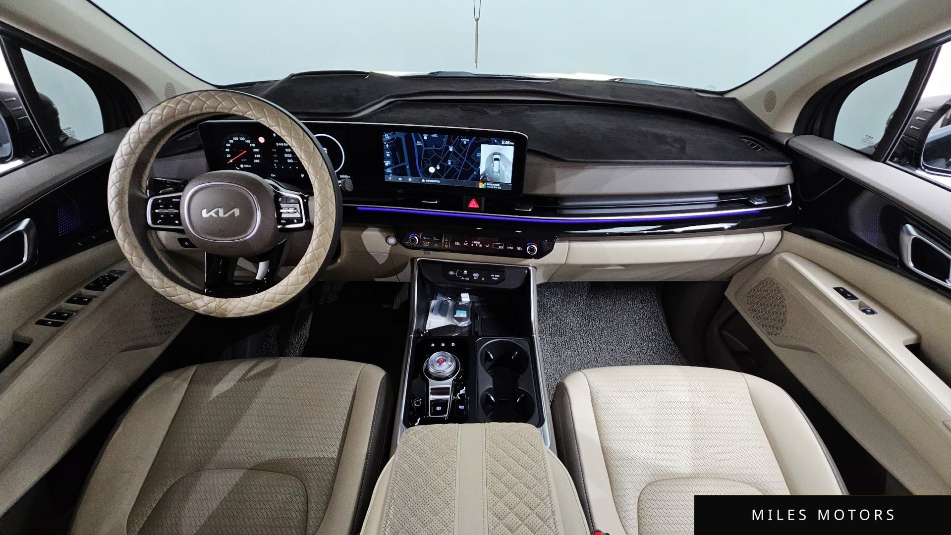 Kia Canival 2025 — миниатюра 10