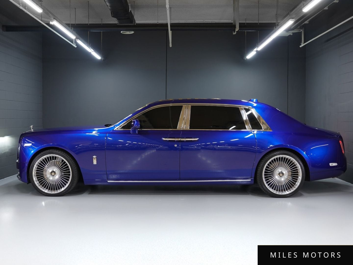 Rolls-Royce Phantom 2022 — миниатюра 2