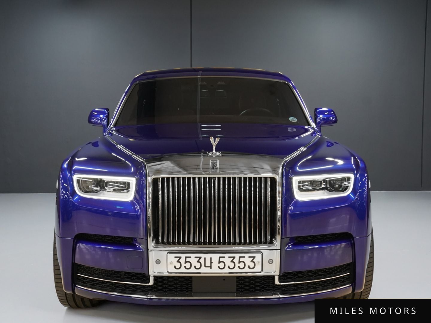 Rolls-Royce Phantom 2022 — миниатюра 5