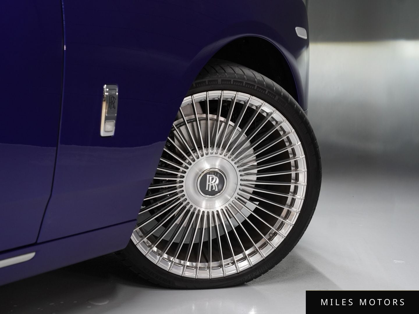 Rolls-Royce Phantom 2022 — миниатюра 6