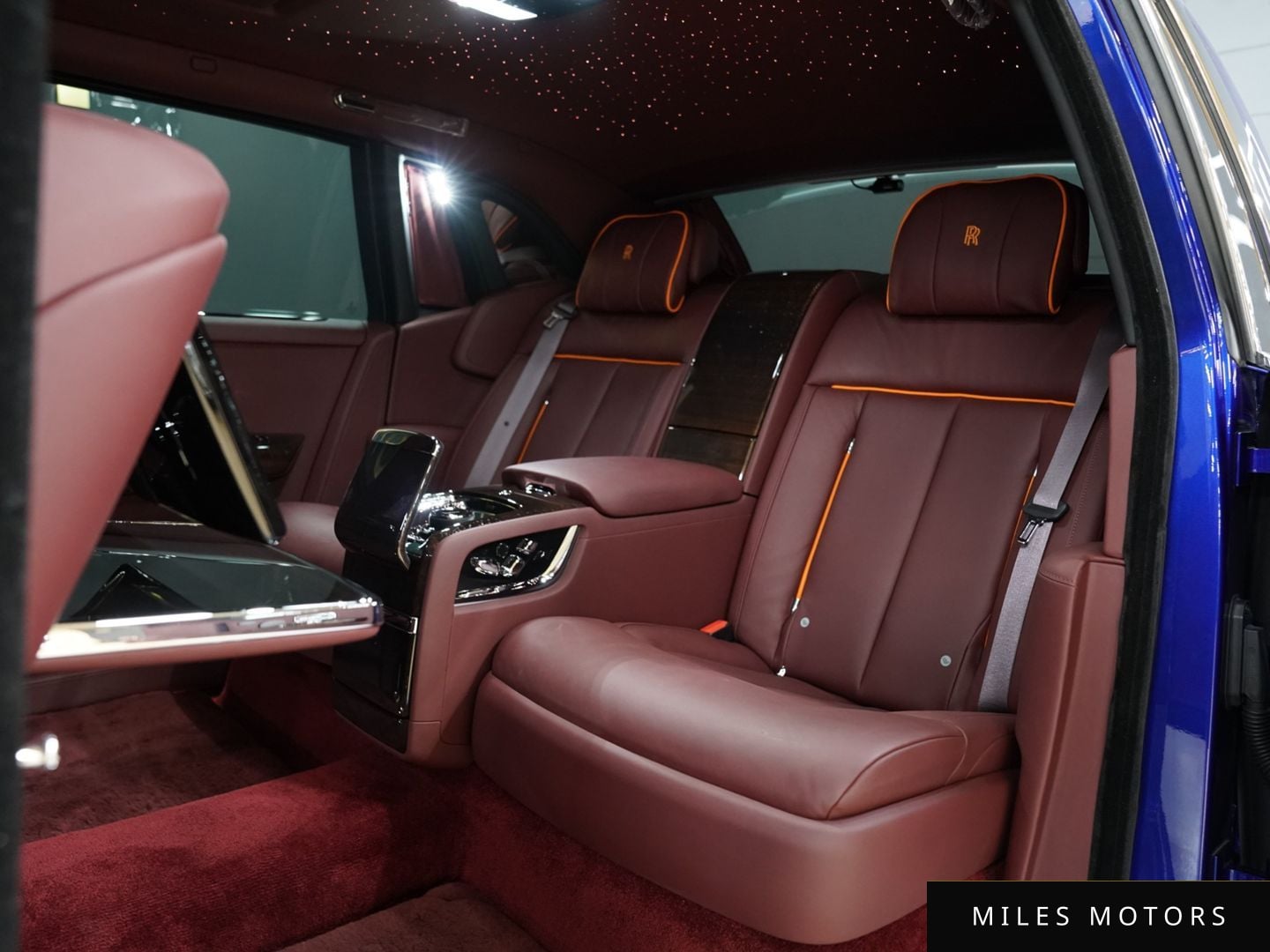 Rolls-Royce Phantom 2022 — миниатюра 10