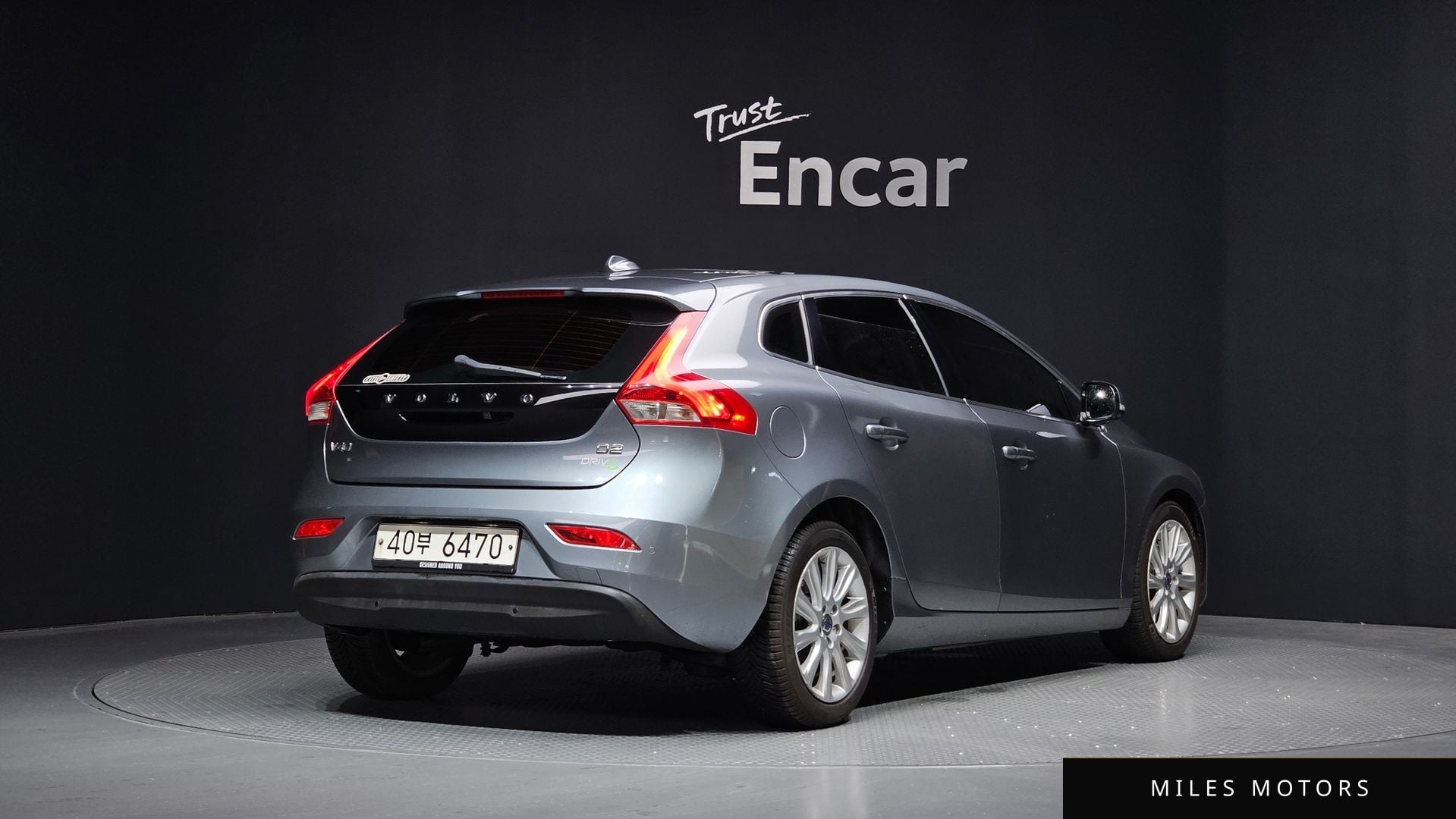 Volvo V40 2015 — миниатюра 2