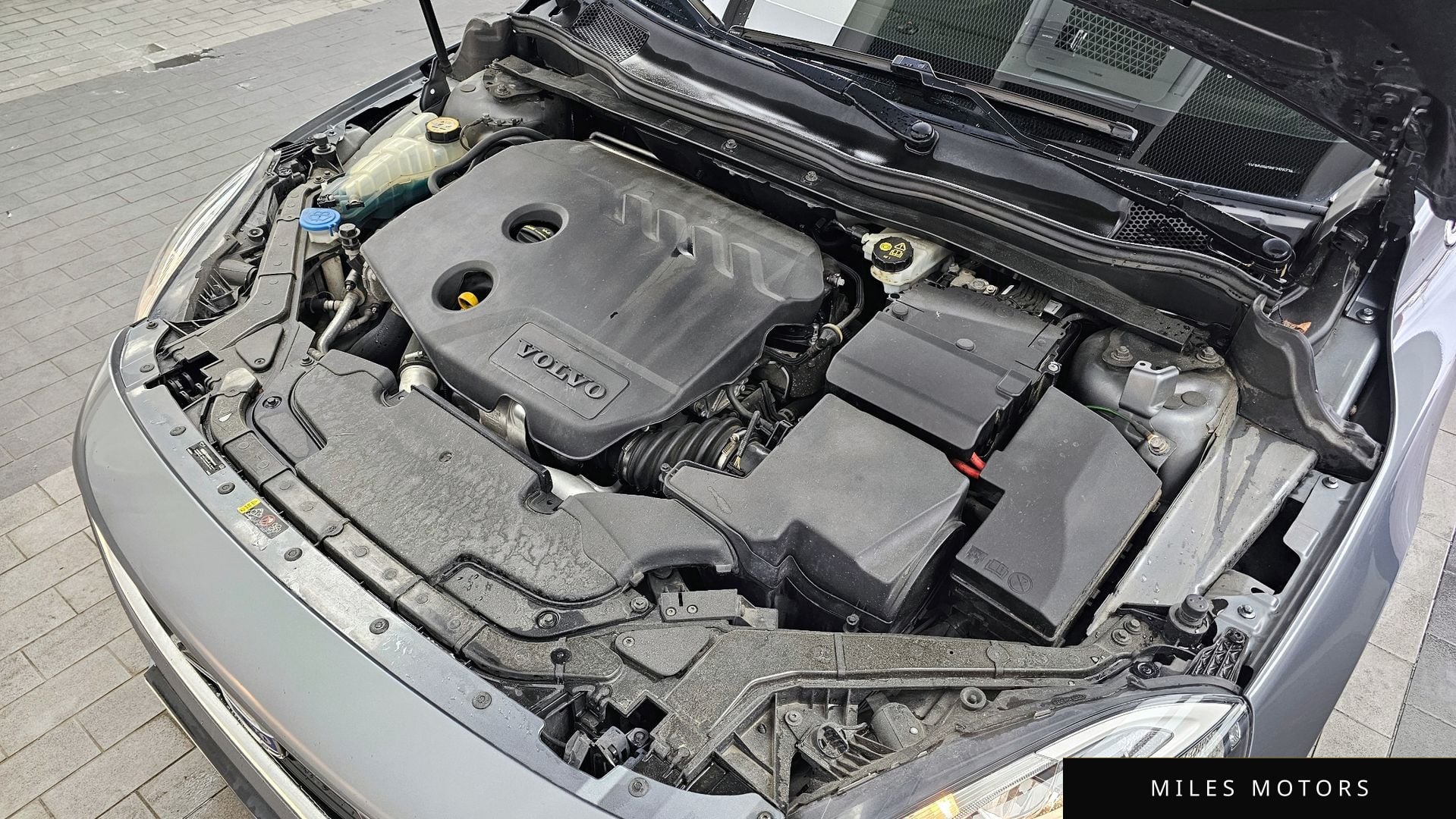 Volvo V40 2015 — миниатюра 6