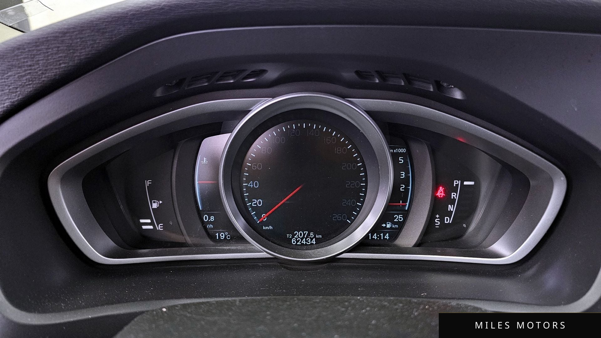 Volvo V40 2015 — миниатюра 8