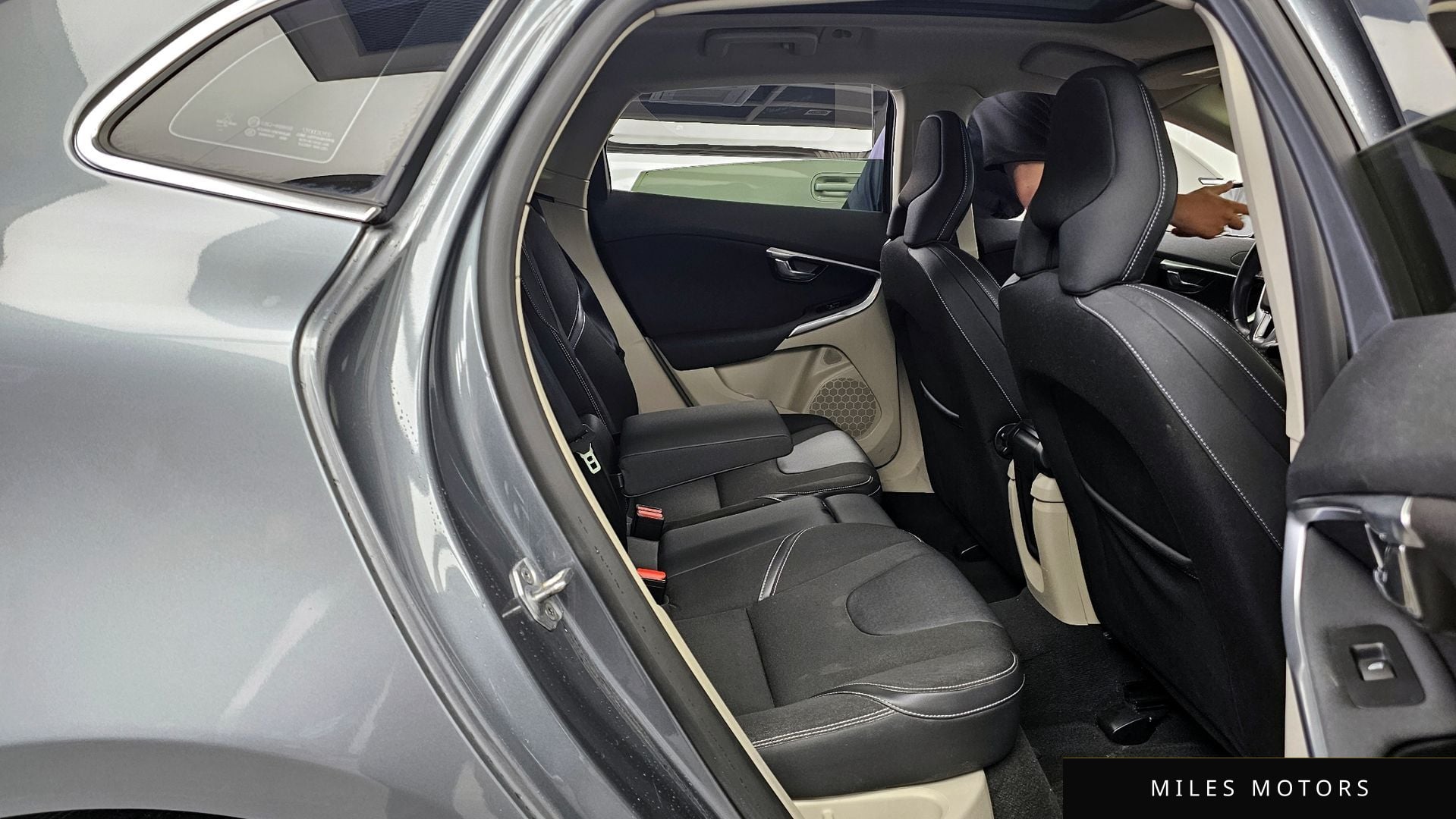 Volvo V40 2015 — миниатюра 12