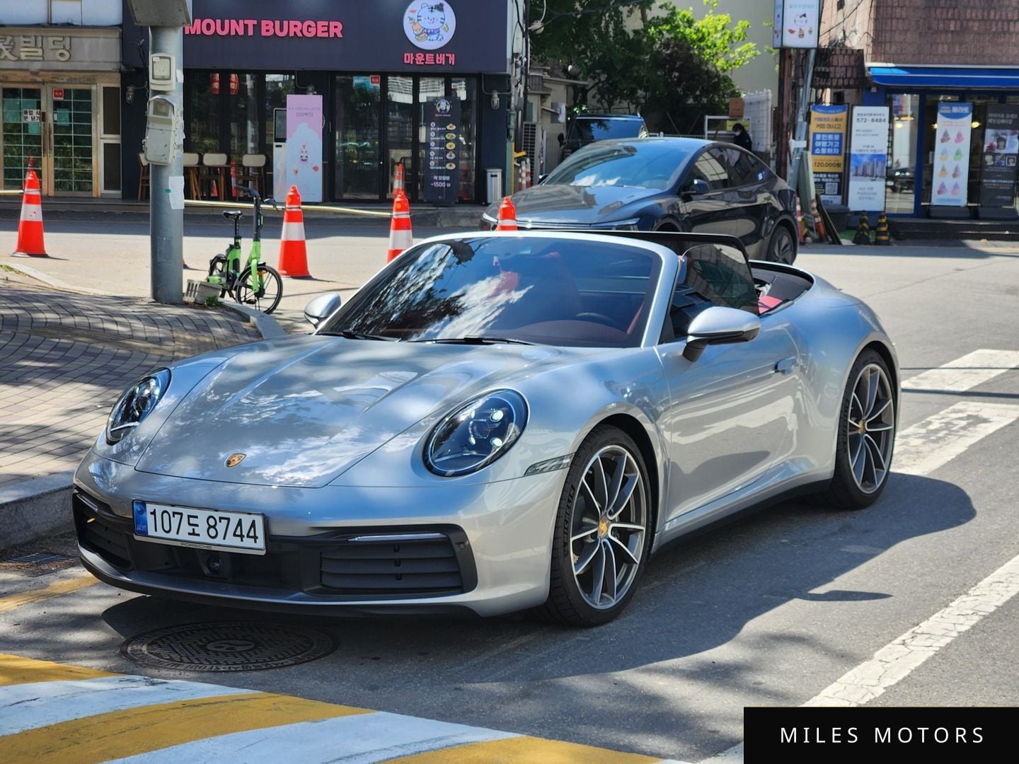 Porsche 911 (992) 2024 — миниатюра 2
