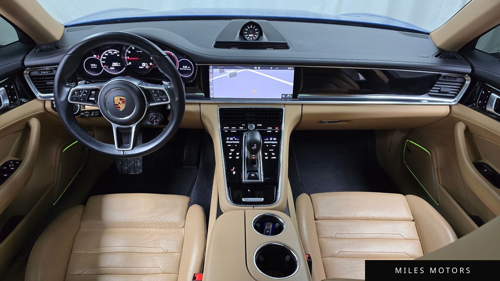 Porsche Panamera 2018 — миниатюра 10
