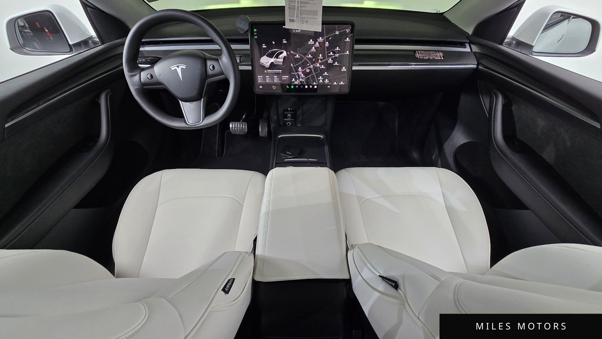 Tesla Model Y 2024 — миниатюра 9