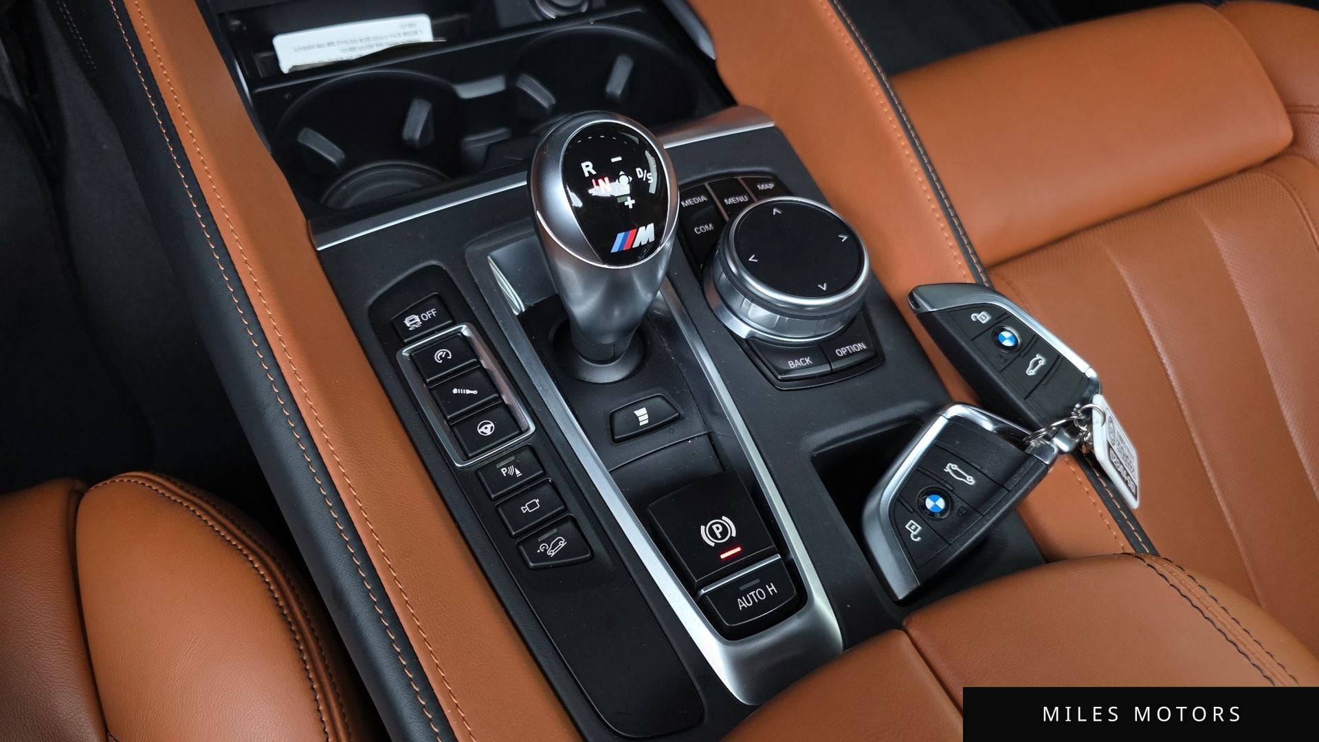 BMW X6M (F16) 2018 — миниатюра 12