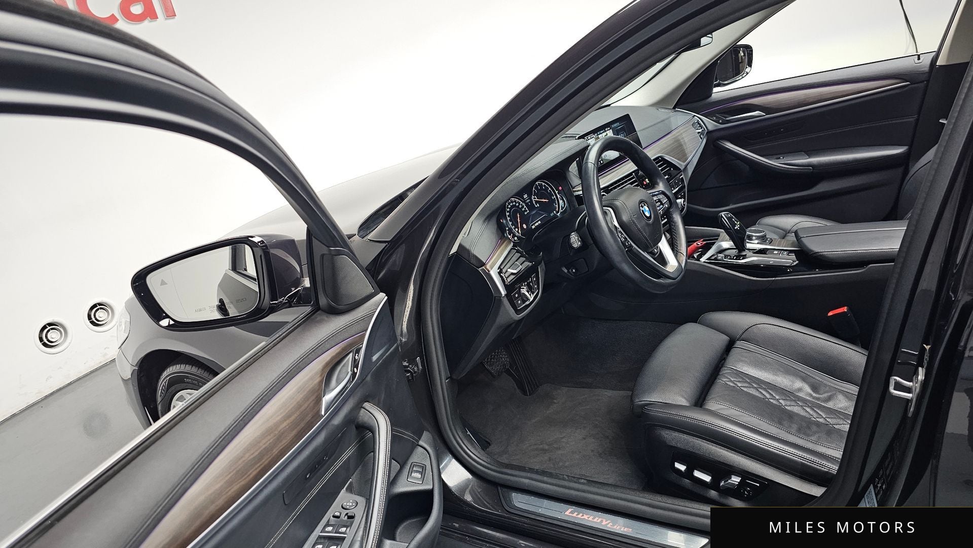 BMW 5 Series (G30) 2018 — миниатюра 12